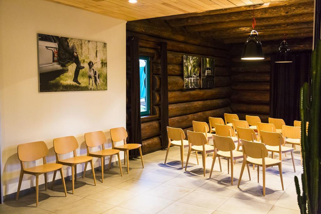 Hotel Agnes Bohdaneč Екстериор снимка